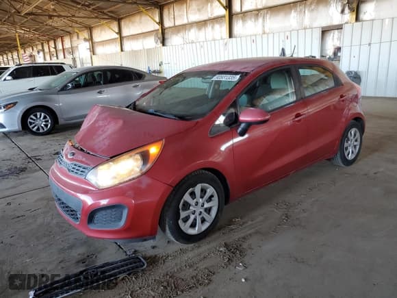 ✅ 2014 Kia Rio LX • VIN: KNADM5A32E6409601 • Лот: 90831335. Опубликован ранее на Copart с пробегом 39 657 миль. Бесплатный доступ к архиву аукционных продаж из США и подробный отчёт об истории автомобиля на DreamBid. Изображение 1.