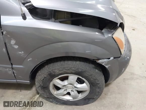 ✅ 2006 Kia Sorento LX • VIN: KNDJC733465541087 • Lot: 42648189. Listed on IAAI with 99,145 mi. Free auction sales archive from the USA and detailed vehicle history report at DreamBid. Image 12.
