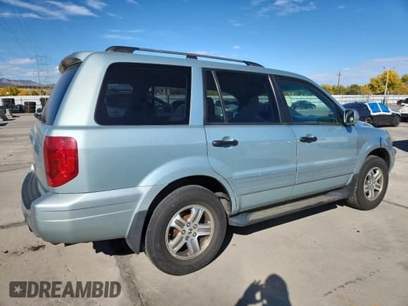 ✅ 2003 Honda Pilot EX • VIN: 2HKYF18453H518532 • Lot: 89899855. Listed on Copart with 177,762 mi. Free auction sales archive from the USA and detailed vehicle history report at DreamBid. Image 3.