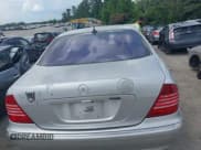 ✅ 2006 Mercedes-Benz S 350 • VIN: WDBNF67J56A477191 • Lot: 42496563. Wystawiony na IAAI z przebiegiem 193 897 mil. Bezpłatny archiwum sprzedaży aukcyjnych z USA i szczegółowy raport historii pojazdu na DreamBid. Zdjęcie 16.