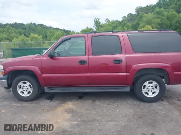 ✅ 2006 Chevrolet Suburban LS 1WT • VIN: 1GNEC16Z66J134160 • Lot: 42366868. Listed on IAAI with 278,216 mi. Free auction sales archive from the USA and detailed vehicle history report at DreamBid. Image 14.