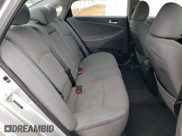 2014 Hyundai Sonata GLS с VIN 5NPEB4AC1EH815222, выставлен на аукционе Copart как лот 70174775 с пробегом 171 053 миль миль и Чистый • Clean title. История ставок и продаж доступна на DreamBid. Изображение 10.