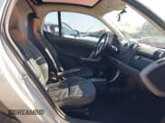 ✅ 2009 Smart fortwo Pure • VIN: WMEEJ31X19K220847 • Lot: 42817145. Listed on IAAI with 130,888 mi. Free auction sales archive from the USA and detailed vehicle history report at DreamBid. Image 8.