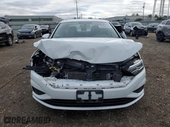 ✅ 2020 Volkswagen Jetta S • VIN: 3VWC57BU4LM092297 • Лот: 85366545. Опубликован ранее на Copart с пробегом 50 302 миль. Бесплатный доступ к архиву аукционных продаж из США и подробный отчёт об истории автомобиля на DreamBid. Изображение 5.