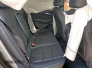 ✅ 2020 Buick Encore GX Essence • VIN: KL4MMFS27LB128021 • Lot: 70180905. Wystawiony na Copart z przebiegiem 42 762 mil. Bezpłatny archiwum sprzedaży aukcyjnych z USA i szczegółowy raport historii pojazdu na DreamBid. Zdjęcie 10.