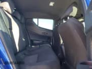 ✅ 2018 Toyota C-HR XLE • VIN: JTNKHMBX3J1011200 • Lot: 93312415. Wystawiony na Copart z przebiegiem 88 899 mil. Bezpłatny archiwum sprzedaży aukcyjnych z USA i szczegółowy raport historii pojazdu na DreamBid. Zdjęcie 11.