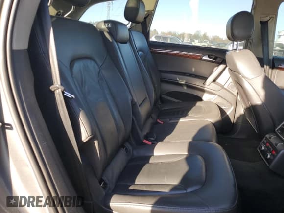 ✅ 2010 Audi Q7 Prestige • VIN: WA1VMAFE9AD002837 • Lot: 91610915. Listed on Copart with 150,254 mi. Free auction sales archive from the USA and detailed vehicle history report at DreamBid. Image 11.