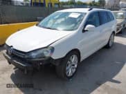 ✅ 2013 Volkswagen Jetta TDI w/Sunroof & Nav • VIN: 3VWPL7AJ4DM628875 • Лот: 42513999. Опубликован ранее на IAAI с пробегом 130 766 миль. Бесплатный доступ к архиву аукционных продаж из США и подробный отчёт об истории автомобиля на DreamBid. Изображение 2.