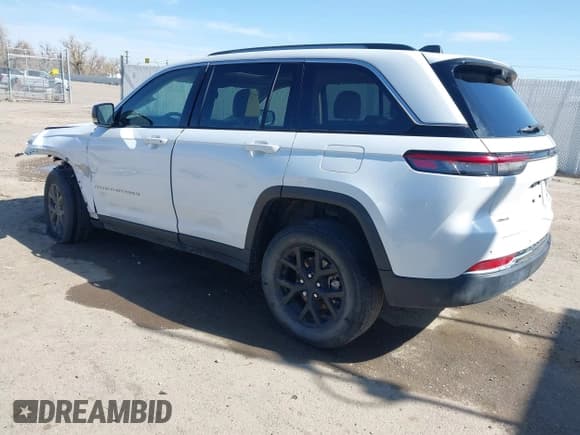 ✅ 2022 Jeep Grand Cherokee Limited • VIN: 1C4RJHBG8N8603865 • Lot: 41968389. Listed on IAAI with 43,655 mi. Free auction sales archive from the USA and detailed vehicle history report at DreamBid. Image 3.