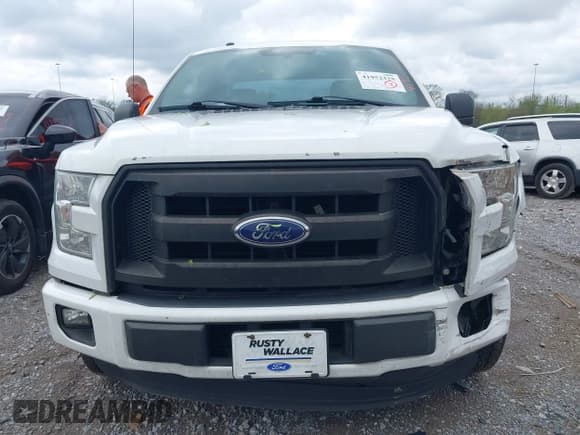 ✅ 2016 Ford F-150 XL • VIN: 1FTEX1CP6GFC79249 • Lot: 41952325. Listed on IAAI with 199,205 mi. Free auction sales archive from the USA and detailed vehicle history report at DreamBid. Image 12.
