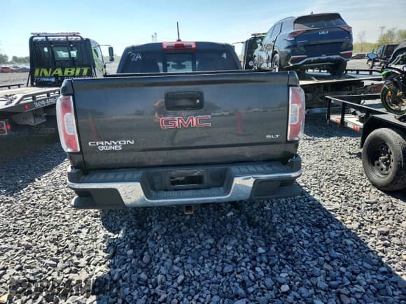 ✅ 2016 GMC Canyon 4WD SLT • VIN: 1GTG6DE33G1178626 • Lot: 80744765. Wystawiony na Copart z przebiegiem 80 358 mil. Bezpłatny archiwum sprzedaży aukcyjnych z USA i szczegółowy raport historii pojazdu na DreamBid. Zdjęcie 6.