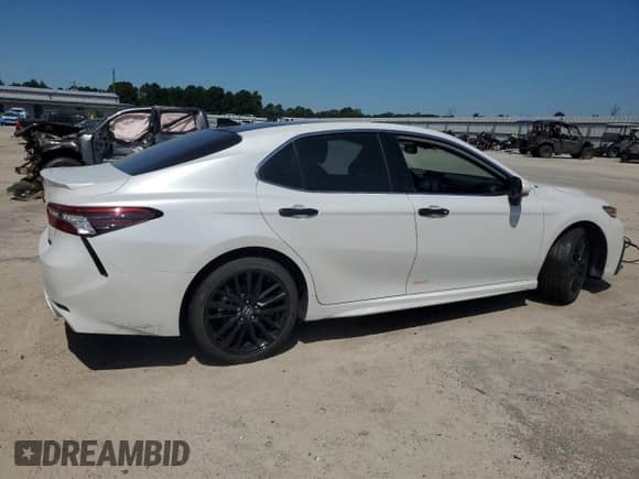 2021 Toyota Camry XSE with VIN 4T1K61AK7MU577289, listed as a Copart auction lot 70579775 with 49,345 mi miles and Salvage title. Bid and sale history available at DreamBid. Image 3.