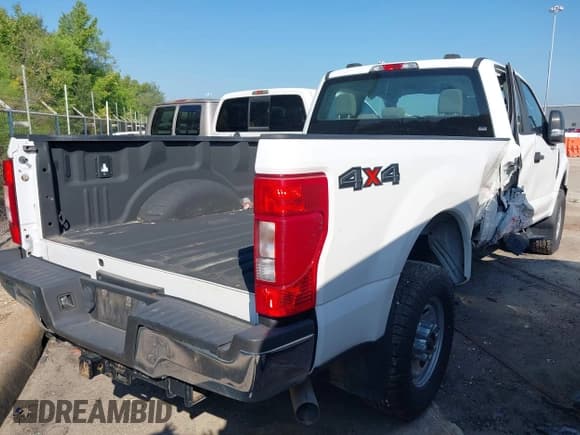✅ 2020 Ford F-250 XL • VIN: 1FT7X2B61LEC72619 • Лот: 42876530. Опубликован ранее на IAAI с пробегом Не указан. Бесплатный доступ к архиву аукционных продаж из США и подробный отчёт об истории автомобиля на DreamBid. Изображение 4.
