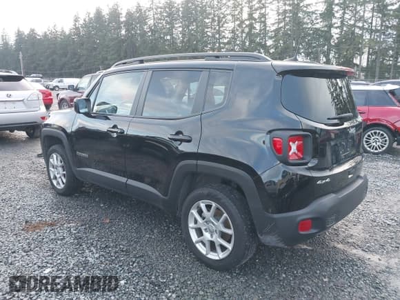 ✅ 2021 Jeep Renegade Latitude • VIN: ZACNJDBB9MPM93991 • Lot: 43704489. Wystawiony na IAAI z przebiegiem 49 650 mil. Bezpłatny archiwum sprzedaży aukcyjnych z USA i szczegółowy raport historii pojazdu na DreamBid. Zdjęcie 3.