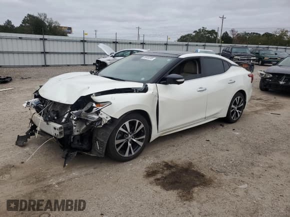 ✅ 2016 Nissan Maxima Platinum • VIN: 1N4AA6AP3GC396147 • Lot: 89930205. Wystawiony na Copart z przebiegiem 154 388 mil. Bezpłatny archiwum sprzedaży aukcyjnych z USA i szczegółowy raport historii pojazdu na DreamBid. Zdjęcie 1.