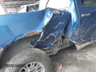 ✅ 2010 Dodge 1500 SLT • VIN: 1D7RB1GP0AS133301 • Lot: 42345144. Wystawiony na IAAI z przebiegiem 236 082 mil. Bezpłatny archiwum sprzedaży aukcyjnych z USA i szczegółowy raport historii pojazdu na DreamBid. Zdjęcie 6.