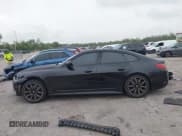 ✅ 2025 BMW 4 Series 430i • VIN: WBA23FB04SFT94132 • Lot: 42434869. Wystawiony na IAAI z przebiegiem 4 745 mil. Bezpłatny archiwum sprzedaży aukcyjnych z USA i szczegółowy raport historii pojazdu na DreamBid. Zdjęcie 15.