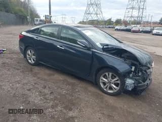 ✅ 2011 Hyundai Sonata SE • VIN: 5NPEC4AC6BH302055 • Лот: 43480197. Опубликован ранее на IAAI с пробегом 126 710 миль. Бесплатный доступ к архиву аукционных продаж из США и подробный отчёт об истории автомобиля на DreamBid. Изображение 1.