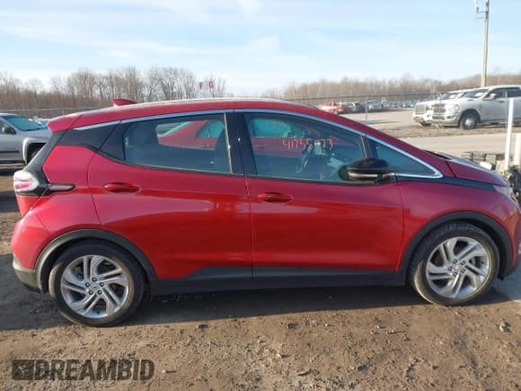✅ 2023 Chevrolet Bolt EV 1LT • VIN: 1G1FW6S05P4134670 • Lot: 41755073. Wystawiony na IAAI z przebiegiem 45 833 mil. Bezpłatny archiwum sprzedaży aukcyjnych z USA i szczegółowy raport historii pojazdu na DreamBid. Zdjęcie 13.