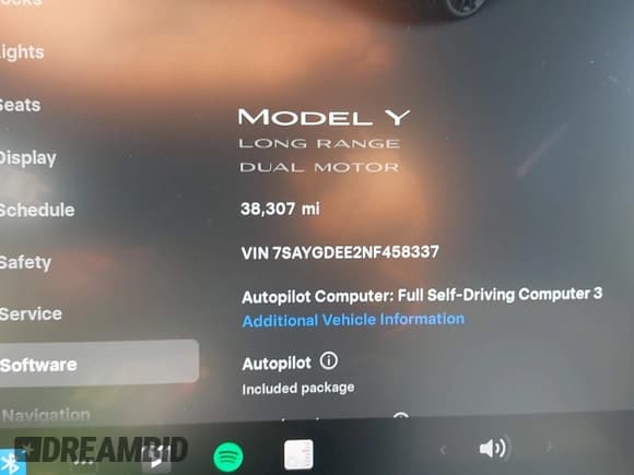 ✅ 2022 Tesla Model Y Long Range • VIN: 7SAYGDEE2NF458337 • Lot: 43656214. Wystawiony na IAAI z przebiegiem 38 307 mil. Bezpłatny archiwum sprzedaży aukcyjnych z USA i szczegółowy raport historii pojazdu na DreamBid. Zdjęcie 15.