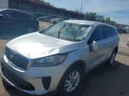 ✅ 2019 Kia Sorento LX • VIN: 5XYPGDA50KG442401 • Лот: 43350031. Опубликован ранее на IAAI с пробегом 134 877 миль. Бесплатный доступ к архиву аукционных продаж из США и подробный отчёт об истории автомобиля на DreamBid. Изображение 6.