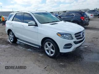 ✅ 2017 Mercedes-Benz GLE 350 • VIN: 4JGDA5JB0HA818311 • Lot: 43641711. Wystawiony na IAAI z przebiegiem 144 932 mil. Bezpłatny archiwum sprzedaży aukcyjnych z USA i szczegółowy raport historii pojazdu na DreamBid. Zdjęcie 1.