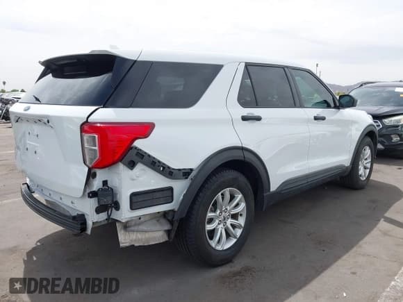 ✅ 2020 Ford Explorer • VIN: 1FMSK7BH8LGC99324 • Lot: 42379677. Listed on IAAI with 51,487 mi. Free auction sales archive from the USA and detailed vehicle history report at DreamBid. Image 4.