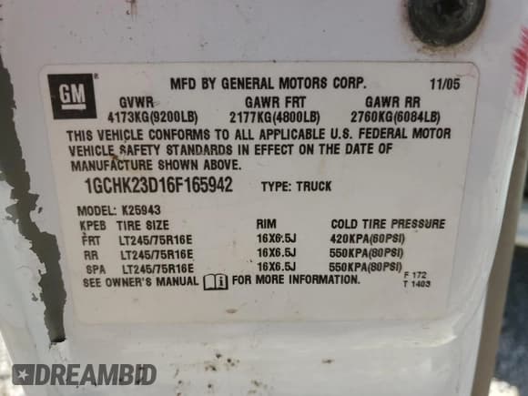 ✅ 2006 Chevrolet Silverado 2500HD LT2 • VIN: 1GCHK23D16F165942 • Lot: 64203524. Wystawiony na Copart z przebiegiem 334 166 mil. Bezpłatny archiwum sprzedaży aukcyjnych z USA i szczegółowy raport historii pojazdu na DreamBid. Zdjęcie 12.