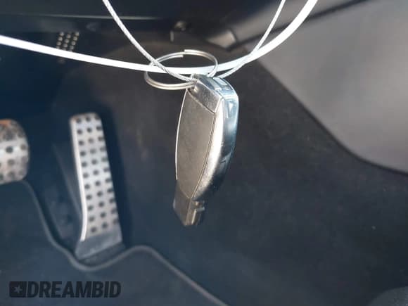 ✅ 2013 Mercedes-Benz CLS 550 • VIN: WDDLJ7DB0DA060588 • Lot: 41994793. Listed on IAAI with 171,504 mi. Free auction sales archive from the USA and detailed vehicle history report at DreamBid. Image 11.