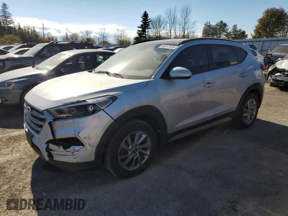 ✅ 2018 Hyundai Tucson SEL • VIN: KM8J3CA44JU809652 • Лот: 90257915. Опубликован ранее на Copart с пробегом 121 568 миль. Бесплатный доступ к архиву аукционных продаж из США и подробный отчёт об истории автомобиля на DreamBid. Изображение 1.