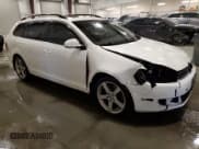 ✅ 2013 Volkswagen Jetta TDI w/Sunroof & Nav • VIN: 3VWPL7AJ5DM675770 • Lot: 91481275. Wystawiony na Copart z przebiegiem 178 902 mil. Bezpłatny archiwum sprzedaży aukcyjnych z USA i szczegółowy raport historii pojazdu na DreamBid. Zdjęcie 4.