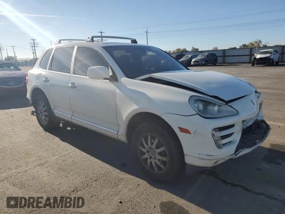 ✅ 2010 Porsche Cayenne • VIN: WP1AA2AP5ALA01068 • Lot: 89721705. Listed on Copart with 159,640 mi. Free auction sales archive from the USA and detailed vehicle history report at DreamBid. Image 4.