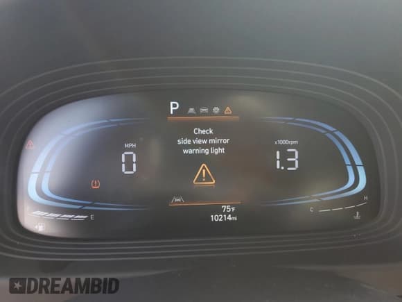 ✅ 2023 Hyundai Venue Limited • VIN: KMHRC8A35PU276260 • Lot: 48778685. Listed on Copart with 10,214 mi. Free auction sales archive from the USA and detailed vehicle history report at DreamBid. Image 9.