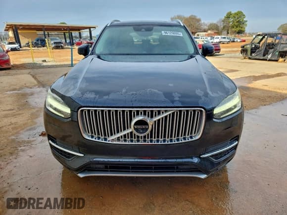 ✅ 2016 Volvo XC90 T6 Inscription • VIN: YV4A22PL5G1012401 • Lot: 96129095. Wystawiony na Copart z przebiegiem 158 634 mil. Bezpłatny archiwum sprzedaży aukcyjnych z USA i szczegółowy raport historii pojazdu na DreamBid. Zdjęcie 5.