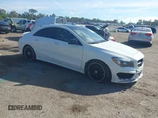 ✅ 2016 Mercedes-Benz CLA 250 • VIN: WDDSJ4EB1GN384459 • Lot: 43846071. Wystawiony na IAAI z przebiegiem 62 436 mil. Bezpłatny archiwum sprzedaży aukcyjnych z USA i szczegółowy raport historii pojazdu na DreamBid. Zdjęcie 1.