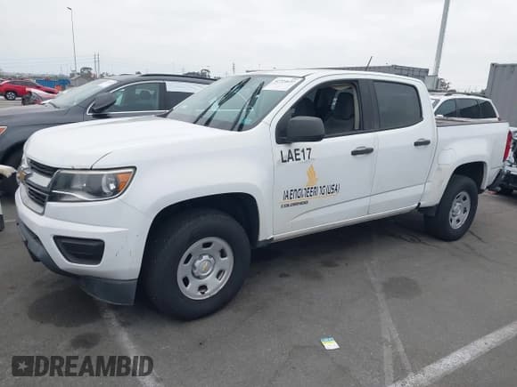 ✅ 2018 Chevrolet Colorado 2WD Work Truck • VIN: 1GCGSBEA9J1315770 • Lot: 42724637. Wystawiony na IAAI z przebiegiem 49 734 mil. Bezpłatny archiwum sprzedaży aukcyjnych z USA i szczegółowy raport historii pojazdu na DreamBid. Zdjęcie 2.