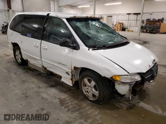 ✅ 2000 Dodge Caravan SE • VIN: 2B4GP44R7YR564060 • Lot: 65222115. Listed on Copart with Not provided. Free auction sales archive from the USA and detailed vehicle history report at DreamBid. Image 4.