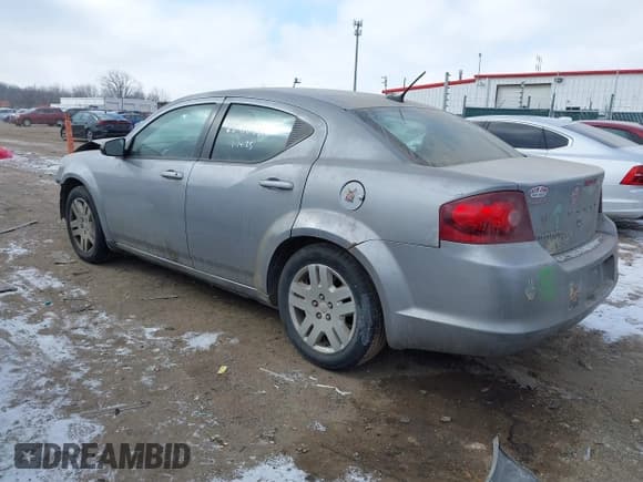 ✅ 2014 Dodge Avenger SE • VIN: 1C3CDZAB4EN215076 • Лот: 41382628. Опубликован ранее на IAAI с пробегом 179 095 миль. Бесплатный доступ к архиву аукционных продаж из США и подробный отчёт об истории автомобиля на DreamBid. Изображение 3.