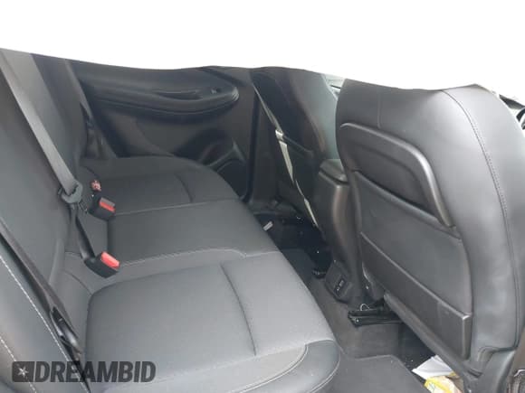 ✅ 2022 Buick Encore GX Preferred • VIN: KL4MMBS22NB131761 • Lot: 41901058. Listed on IAAI with 38,362 mi. Free auction sales archive from the USA and detailed vehicle history report at DreamBid. Image 8.