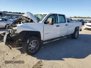 ✅ 2015 Chevrolet Silverado 2500HD Work Truck • VIN: 1GC1KUEG6FF640635 • Lot: 75044274. Wystawiony na Copart z przebiegiem Nie podano. Bezpłatny archiwum sprzedaży aukcyjnych z USA i szczegółowy raport historii pojazdu na DreamBid. Zdjęcie 1.