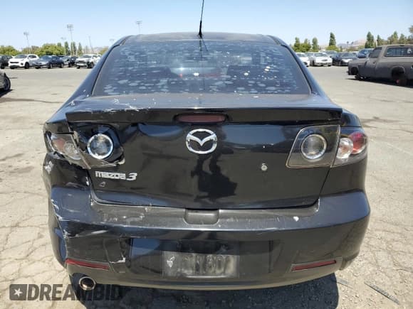 ✅ 2008 Mazda 3 i Sport • VIN: JM1BK12G281177819 • Лот: 60688765. Опубликован ранее на Copart с пробегом 225 864 миль. Бесплатный доступ к архиву аукционных продаж из США и подробный отчёт об истории автомобиля на DreamBid. Изображение 6.