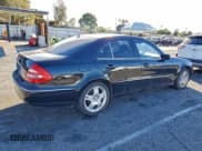 ✅ 2005 Mercedes-Benz E 320 • VIN: WDBUF65J95A668089 • Lot: 96123285. Listed on Copart with 197,222 mi. Free auction sales archive from the USA and detailed vehicle history report at DreamBid. Image 3.