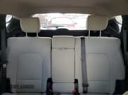 ✅ 2018 Hyundai Santa Fe 2.4L • VIN: 5XYZU3LB8JG542243 • Лот: 66616564. Опубликован ранее на Copart с пробегом 91 926 миль. Бесплатный доступ к архиву аукционных продаж из США и подробный отчёт об истории автомобиля на DreamBid. Изображение 10.