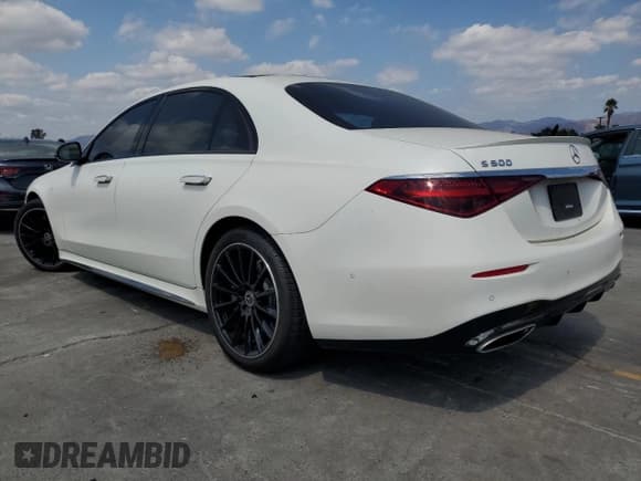 ✅ 2023 Mercedes-Benz S 500 • VIN: W1K6G6DB6PA195729 • Lot: 80399015. Wystawiony na Copart z przebiegiem 27 698 mil. Bezpłatny archiwum sprzedaży aukcyjnych z USA i szczegółowy raport historii pojazdu na DreamBid. Zdjęcie 2.