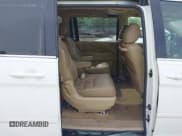 ✅ 2009 Honda Odyssey Touring • VIN: 5FNRL38829B014152 • Lot: 42160341. Listed on IAAI with 206,532 mi. Free auction sales archive from the USA and detailed vehicle history report at DreamBid. Image 8.