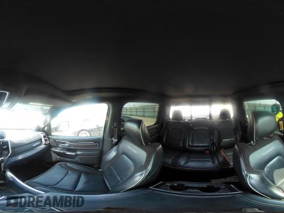 ✅ 2019 Ram 1500 Laramie • VIN: 1C6RREJT6KN684181 • Lot: 43251943. Listed on IAAI with 138,261 mi. Free auction sales archive from the USA and detailed vehicle history report at DreamBid. Image 18.