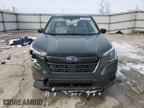 ✅ 2023 Subaru Forester • VIN: JF2SKAACXPH426275 • Lot: 45948645. Wystawiony na Copart z przebiegiem 19 849 mil. Bezpłatny archiwum sprzedaży aukcyjnych z USA i szczegółowy raport historii pojazdu na DreamBid. Zdjęcie 5.