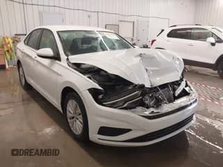 ✅ 2020 Volkswagen Jetta S • VIN: 3VWN57BU3LM091943 • Lot: 41292319. Wystawiony na IAAI z przebiegiem 83 995 mil. Bezpłatny archiwum sprzedaży aukcyjnych z USA i szczegółowy raport historii pojazdu na DreamBid. Zdjęcie 1.