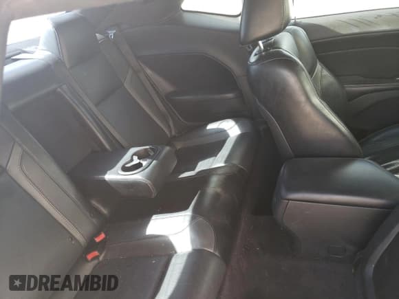 ✅ 2016 Dodge Challenger SXT Plus • VIN: 2C3CDZAGXGH234741 • Lot: 64278543. Wystawiony na Copart z przebiegiem 121 752 mil. Bezpłatny archiwum sprzedaży aukcyjnych z USA i szczegółowy raport historii pojazdu na DreamBid. Zdjęcie 10.