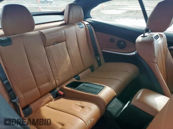 ✅ 2015 BMW 4 Series 428i • VIN: WBA3V5C52FP752590 • Лот: 81380235. Опубликован ранее на Copart с пробегом 70 362 миль. Бесплатный доступ к архиву аукционных продаж из США и подробный отчёт об истории автомобиля на DreamBid. Изображение 10.